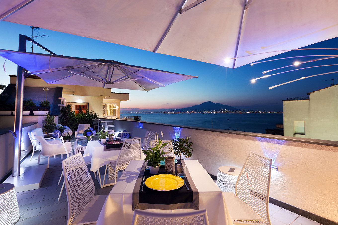 Cubo Apartments